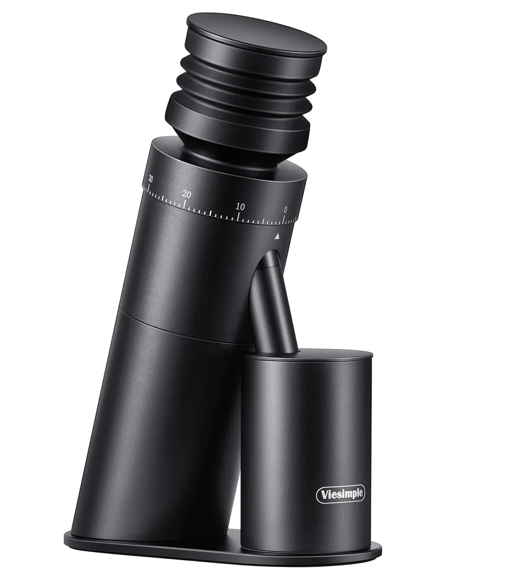 Viesimple Gen 4 electric burr grinder with its lidded magnetic dosing cup docked under the spout